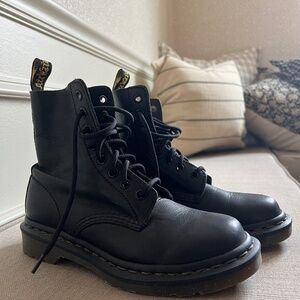 Dr martens leather combat boots